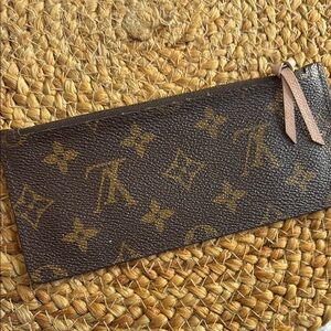 Louis Vuitton Brown Monogram Clutch authentic